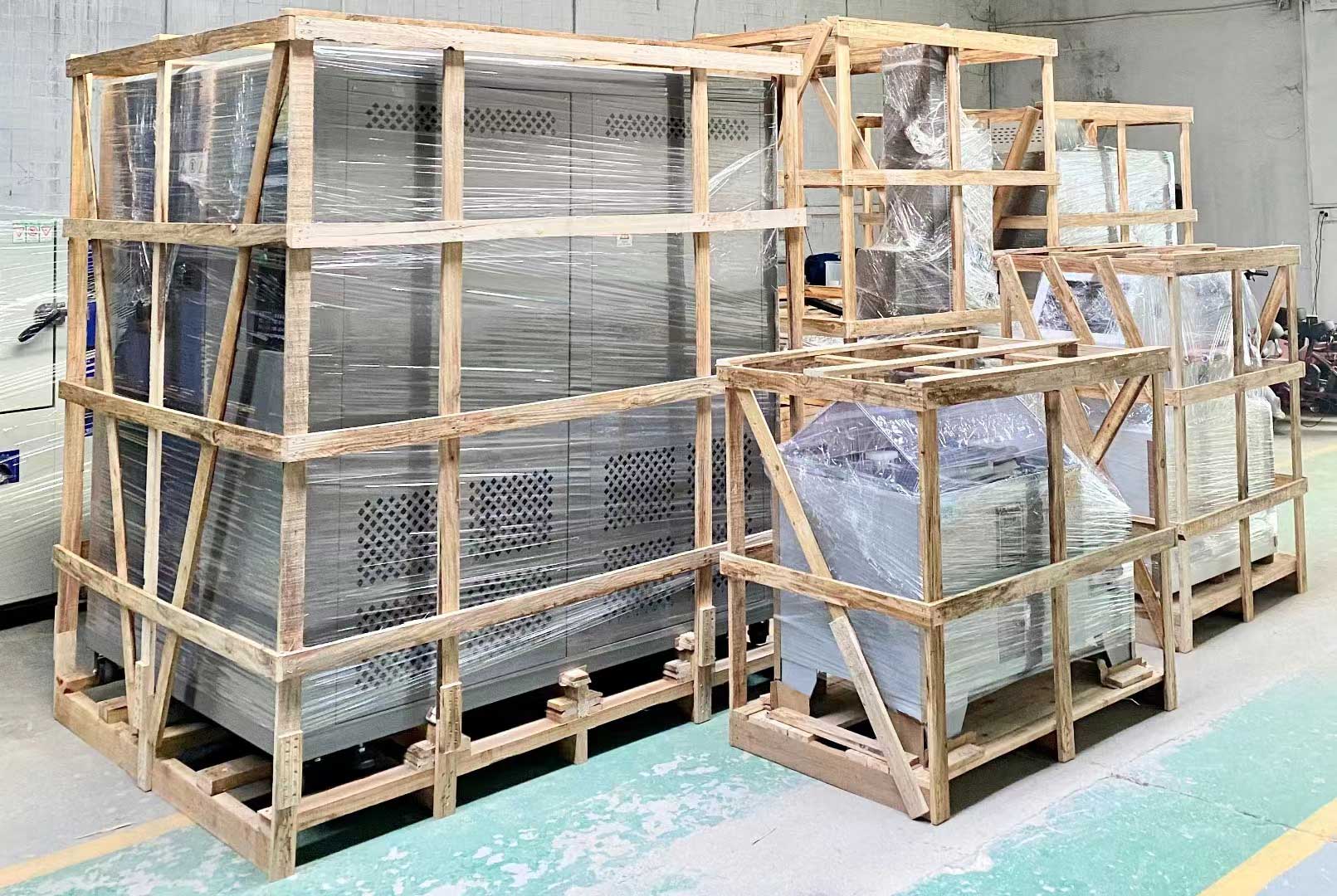 1臺(tái)拉力試驗(yàn)機(jī)、1臺(tái)電磁振動(dòng)試驗(yàn)